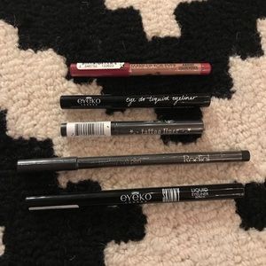 Eye liner group